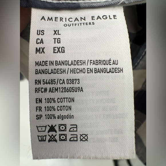American Eagle Outfitters Navy/White Gingham Plaid Button-Down Shirt Men’s XL - Picture 3 of 6